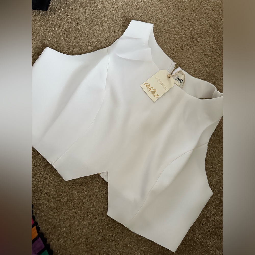 Soft short sleeveless top